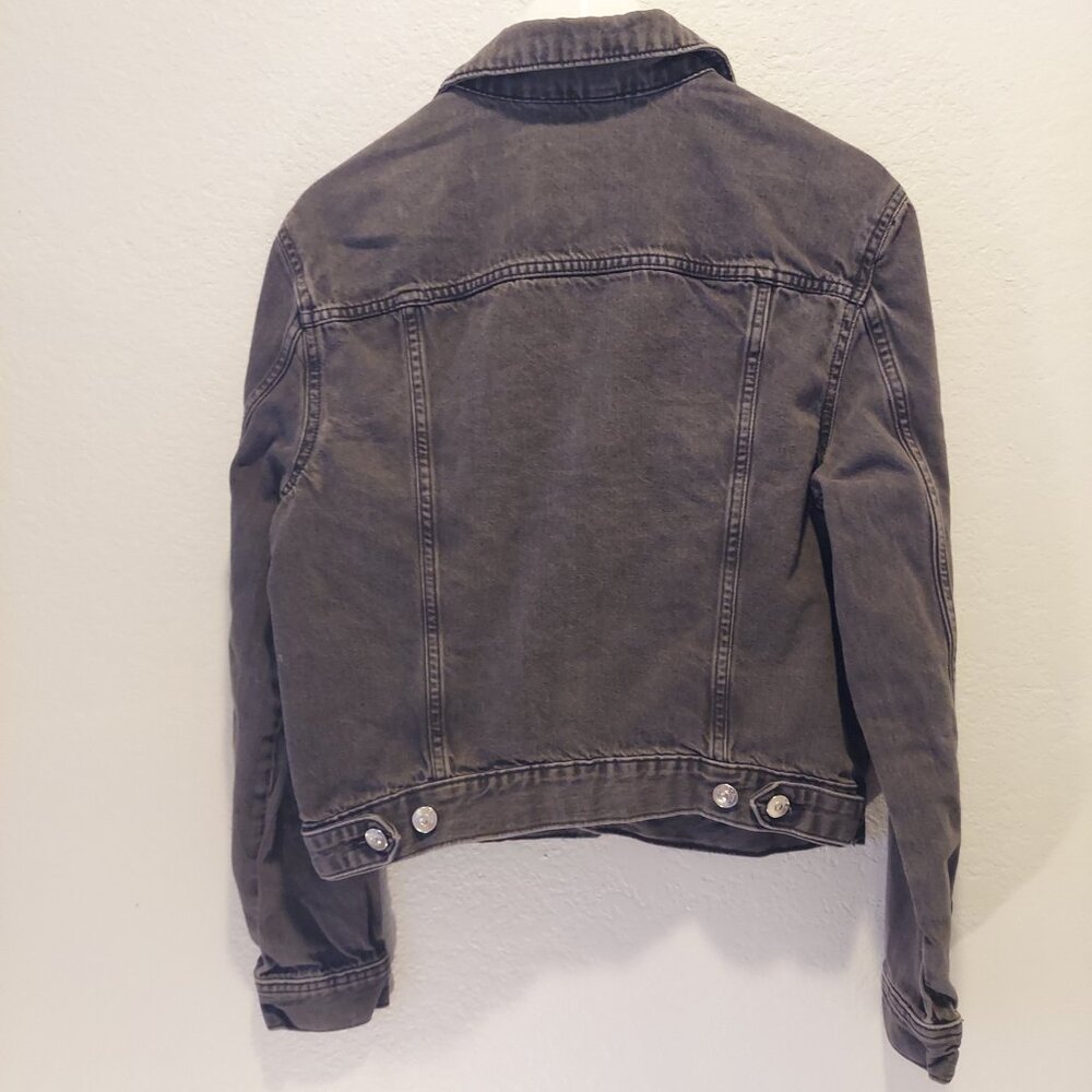 H&M Divided Grey Wash Denim Jacket 100% Cotton Size 6 - Picture 7 of 11